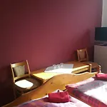 Koruna 3*