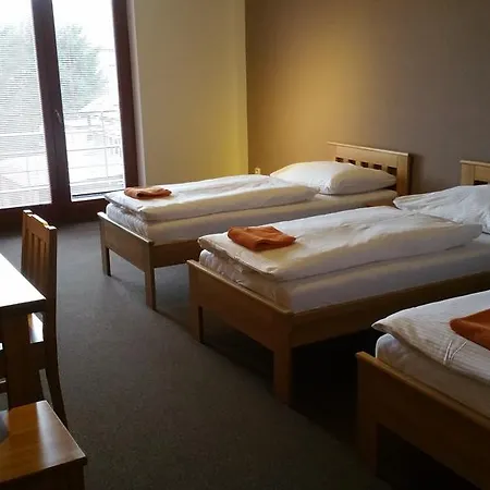 Koruna 酒店 Rožnov pod Radhoštěm
