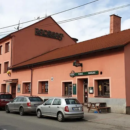 Koruna מלון Rožnov pod Radhoštěm
